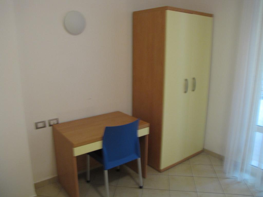 Residence Rosemary Brenzone sul Garda Esterno foto